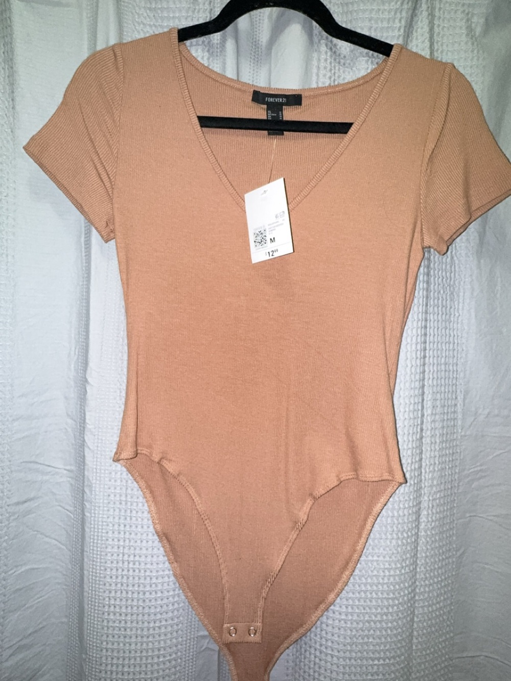 Forever 21 Peachy Tan Ribbed V-Neck Short Sleeve Bodysuit